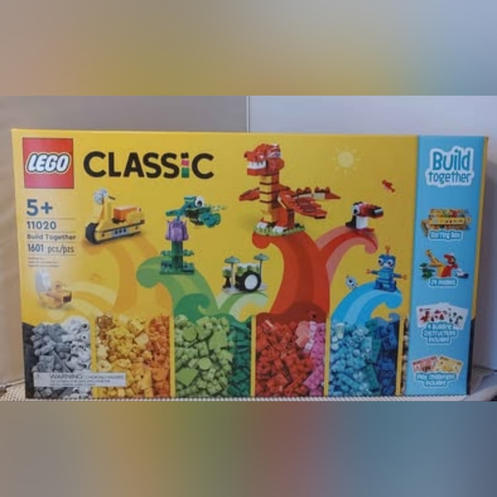 Lego Classic 11020 Build Together NWT Building Toy Set - Picture 3 of 3